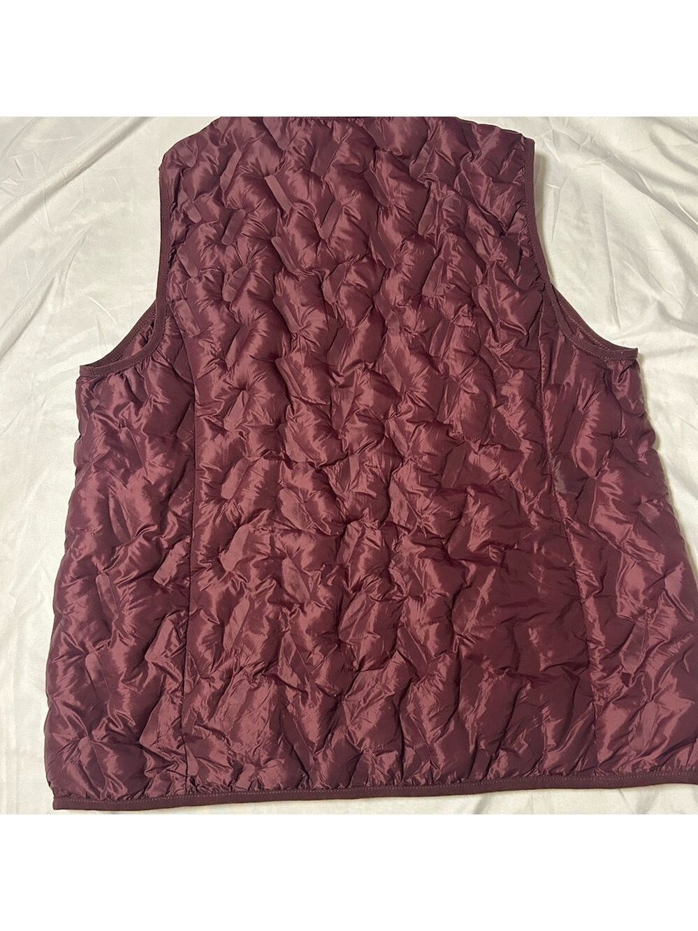 Tangerine Women's Sleeveless Winter Jacket Vest Size XL Quilted Puffer Burgundy - Picture 11 of 11